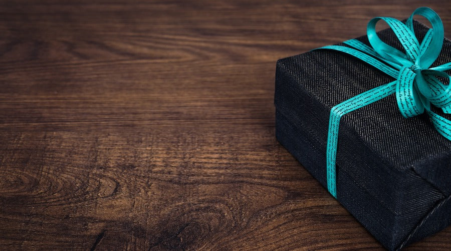 7 idee regalo per gli amanti del vino: come stupire un Winelover o un Sommelier